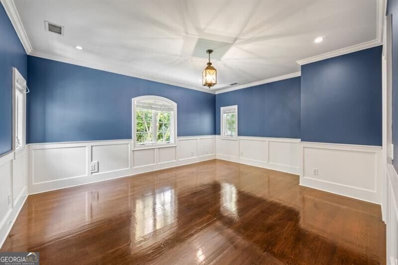 2485 W Wesley Road Nw Property Photo 48