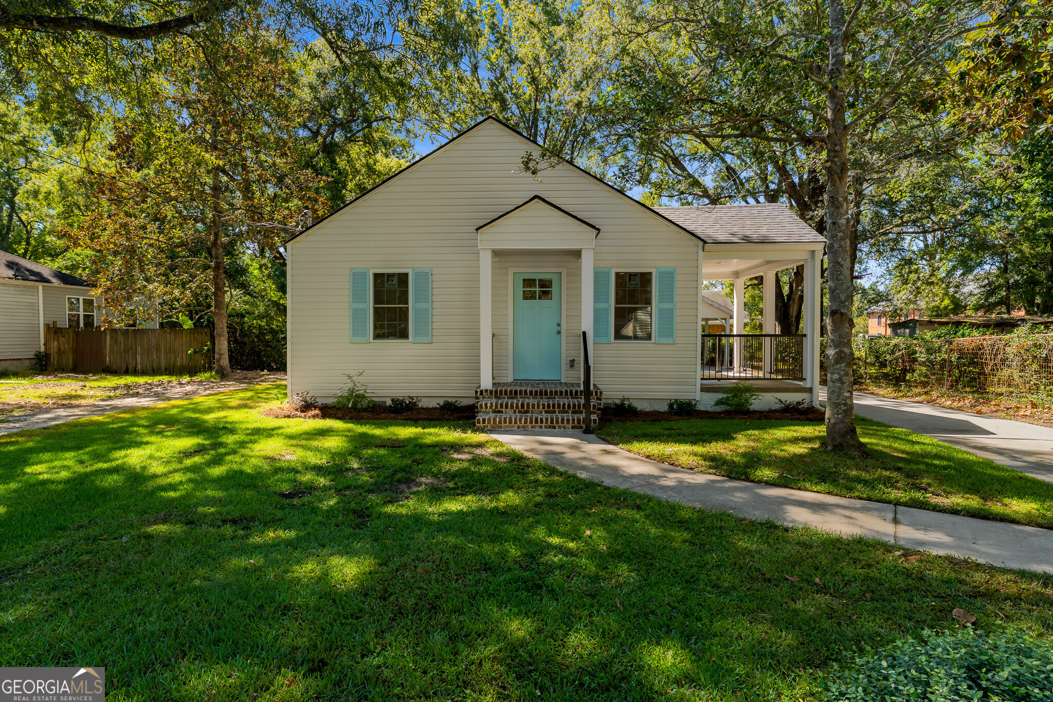 227 Chatham Avenue Property Photo 4