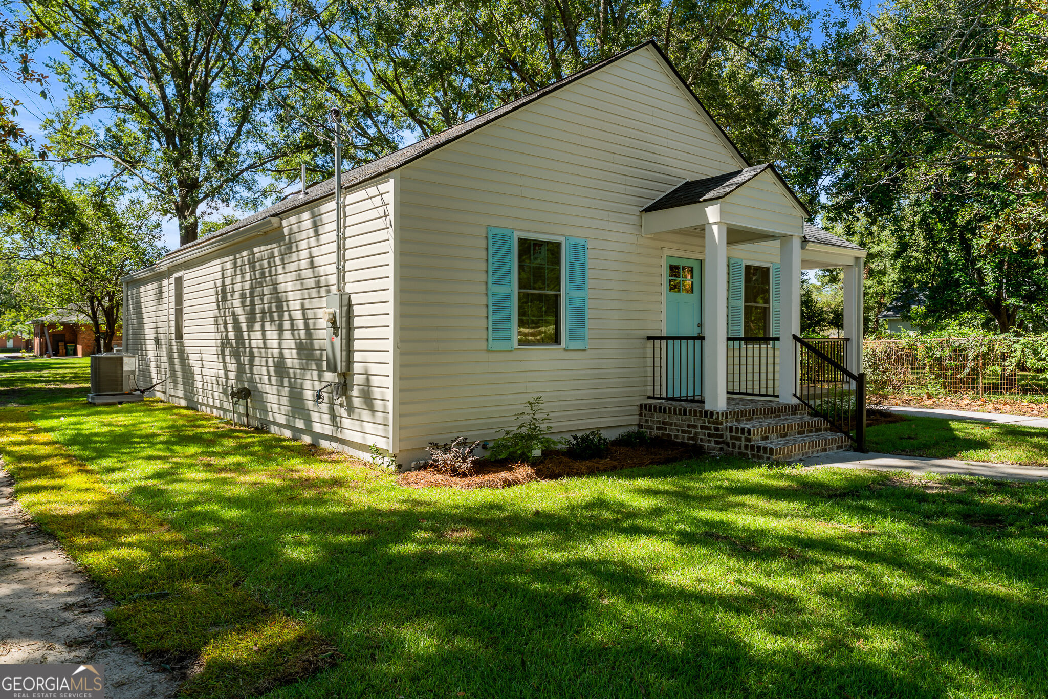 227 Chatham Avenue Property Photo 6
