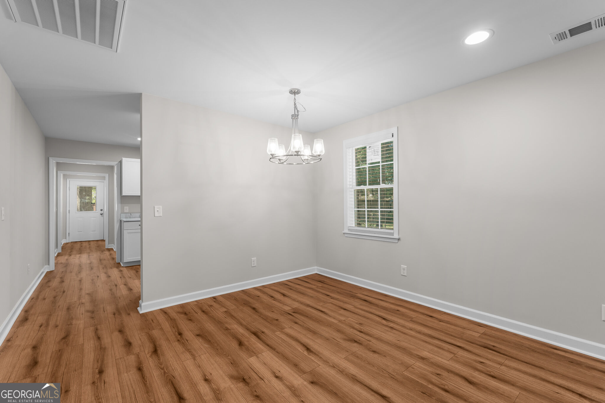 227 Chatham Avenue Property Photo 16