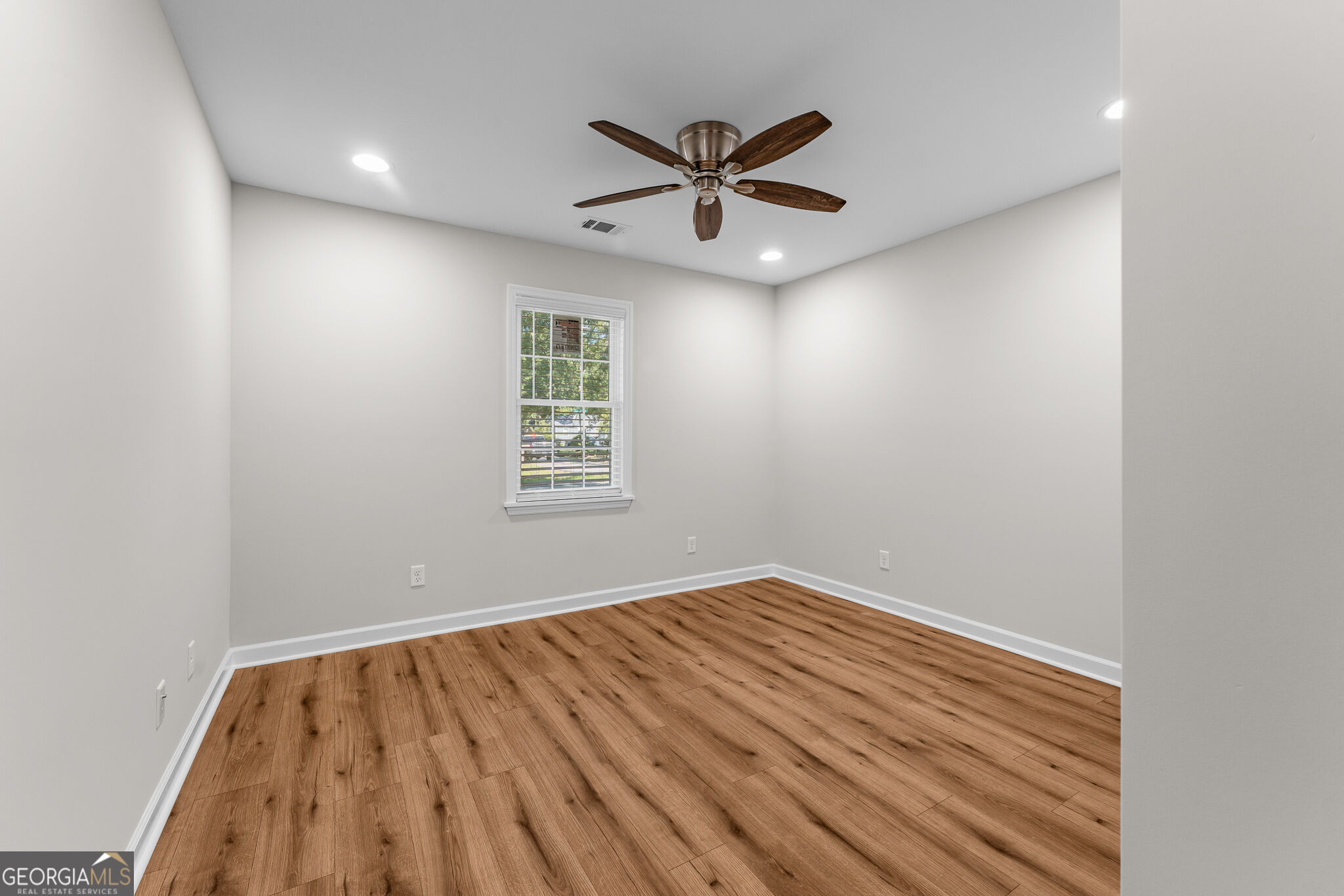 227 Chatham Avenue Property Photo 19