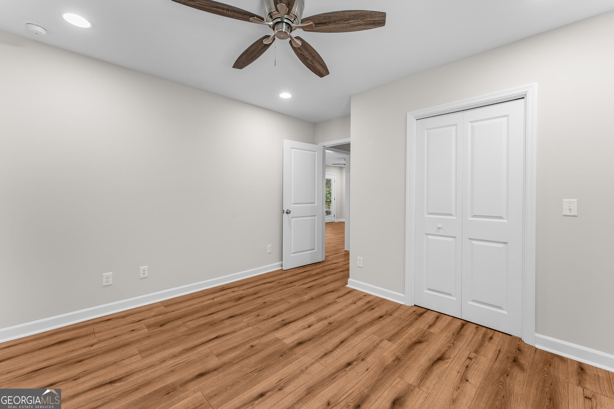 227 Chatham Avenue Property Photo 23