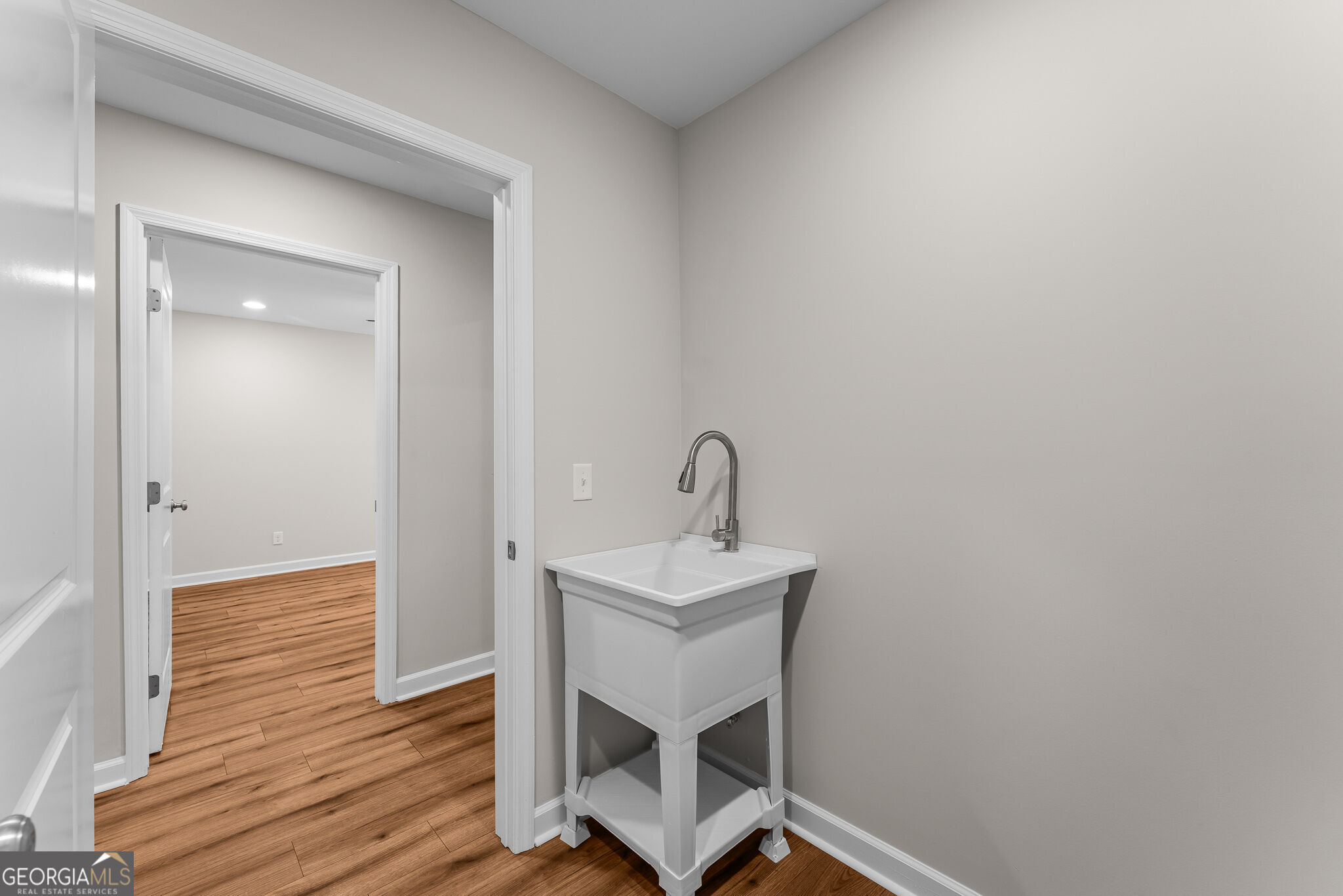 227 Chatham Avenue Property Photo 30