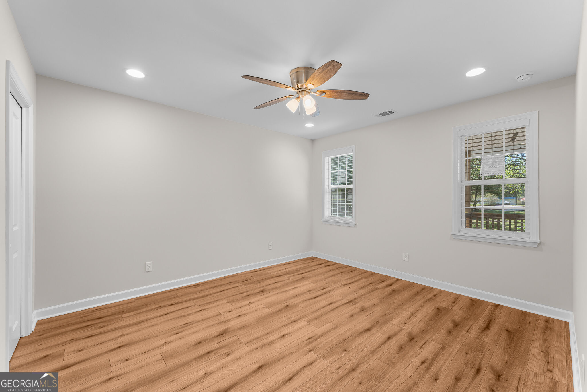 227 Chatham Avenue Property Photo 31