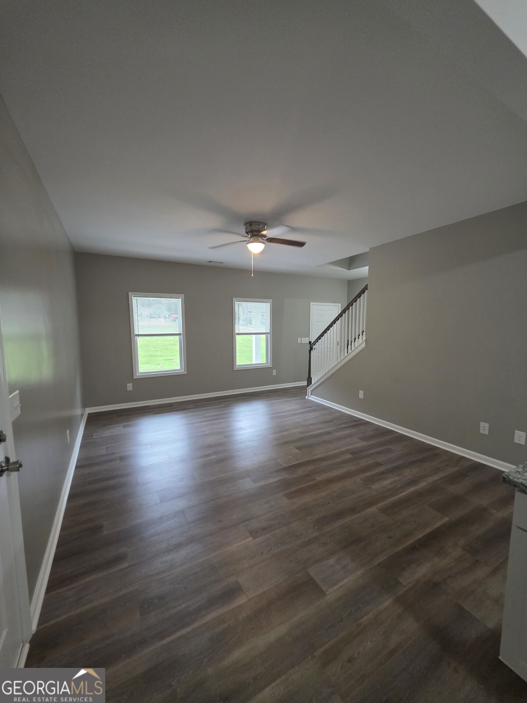 191 Laura Lane Property Photo 3