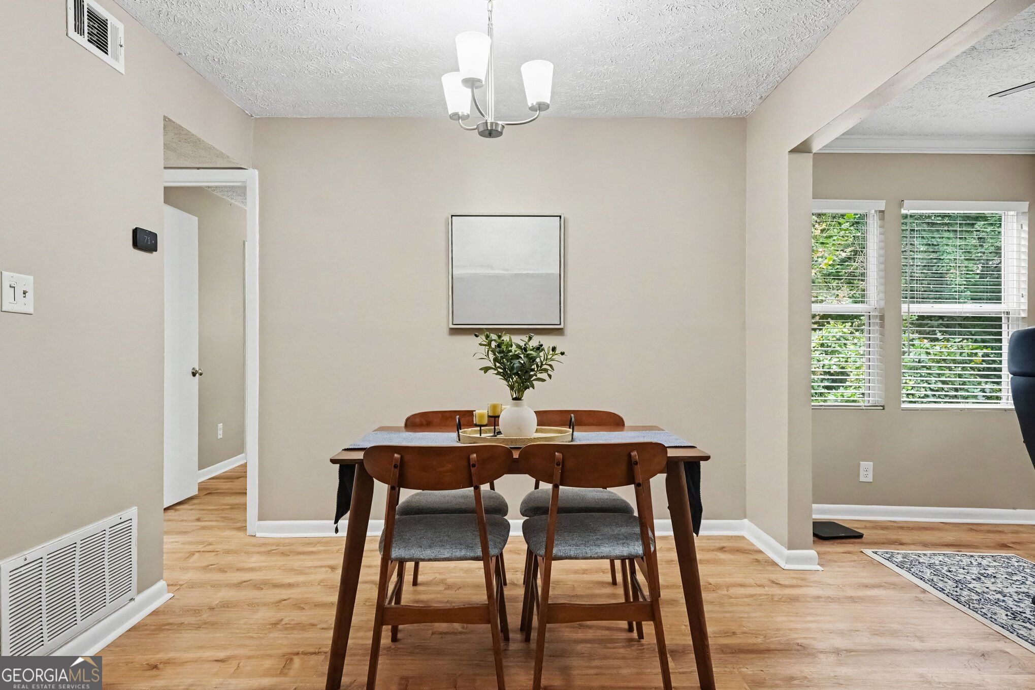 5157 Roswell Road # 8 Property Photo 11