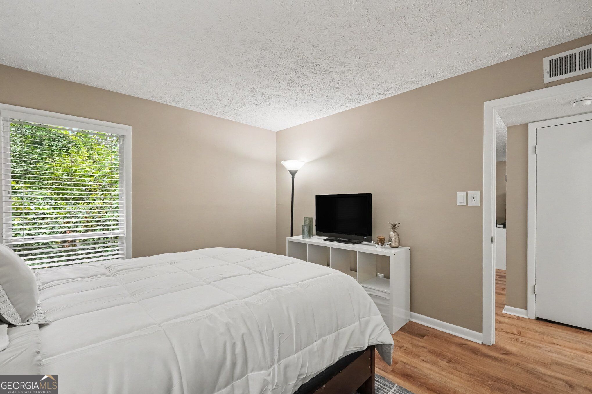 5157 Roswell Road # 8 Property Photo 21