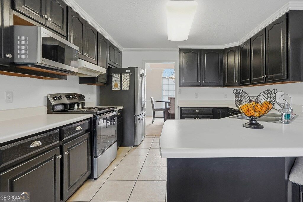 2810 Doublegate Drive Property Photo 10
