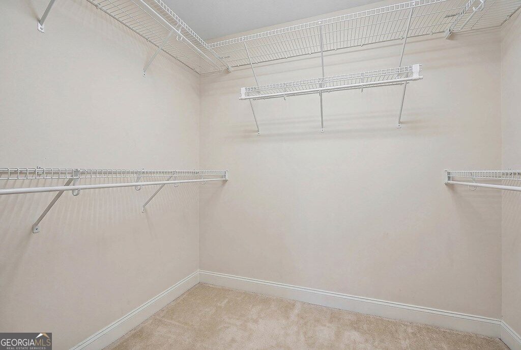 2810 Doublegate Drive Property Photo 17