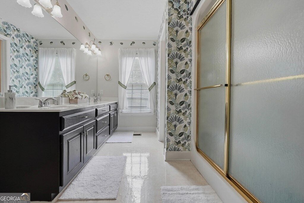 2810 Doublegate Drive Property Photo 21