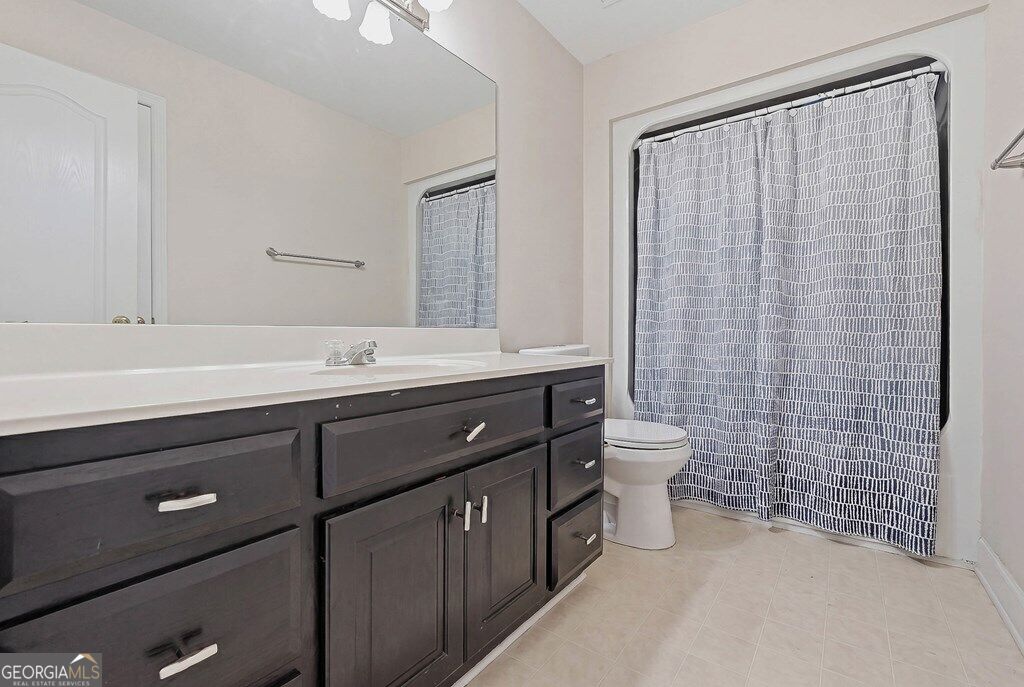 2810 Doublegate Drive Property Photo 30