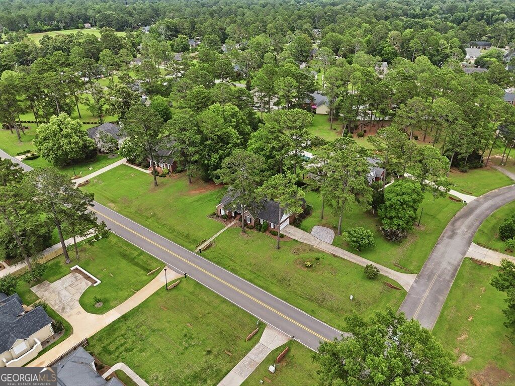 2810 Doublegate Drive Property Photo 38
