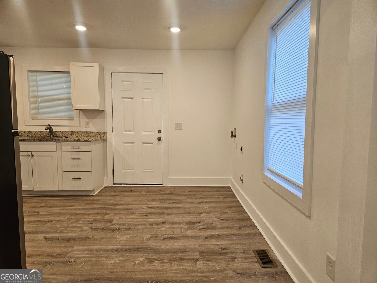 1167 Mayland Circle Sw Property Photo 9