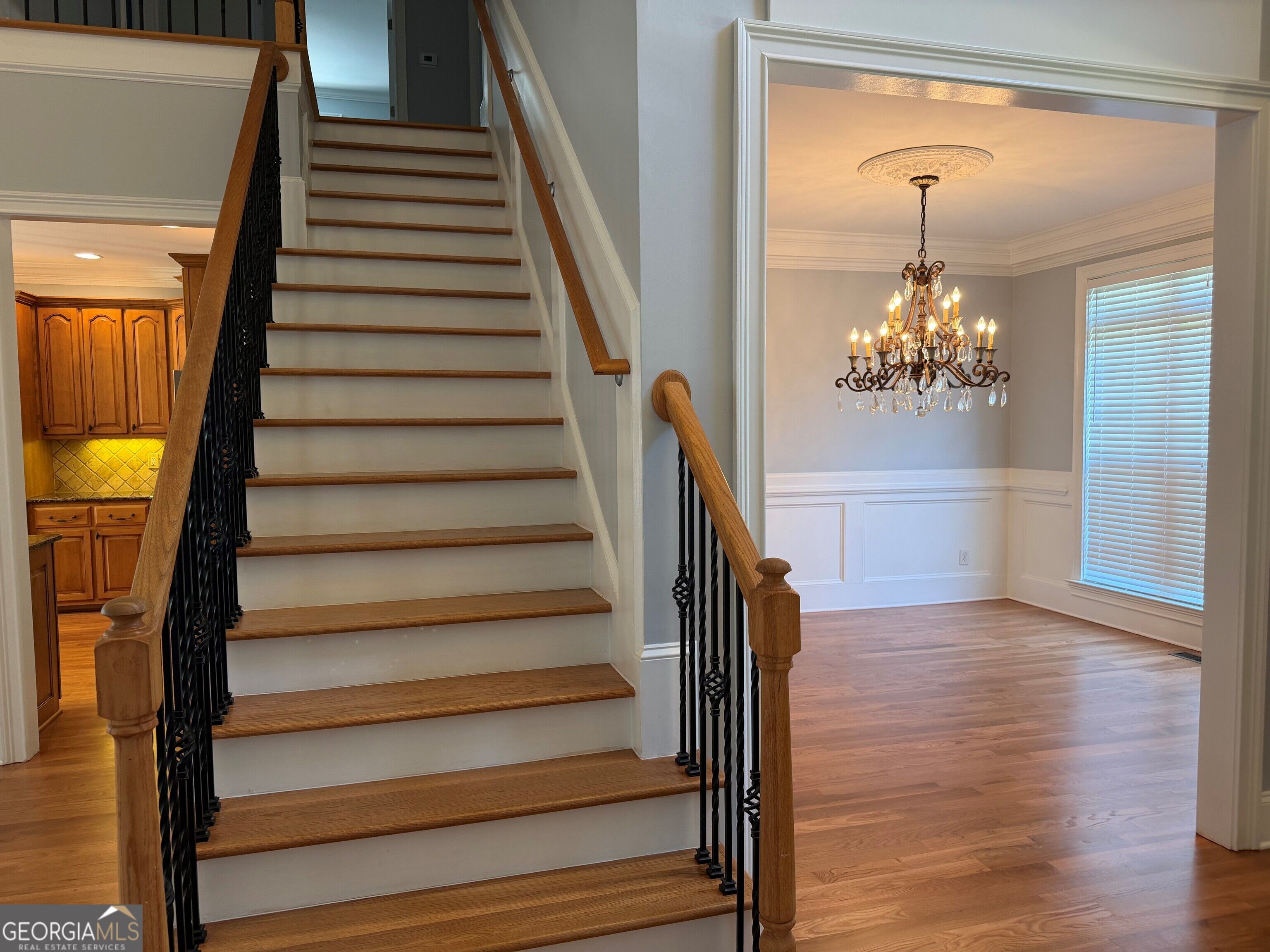 131 Nelson Boulevard Nw Property Photo 6