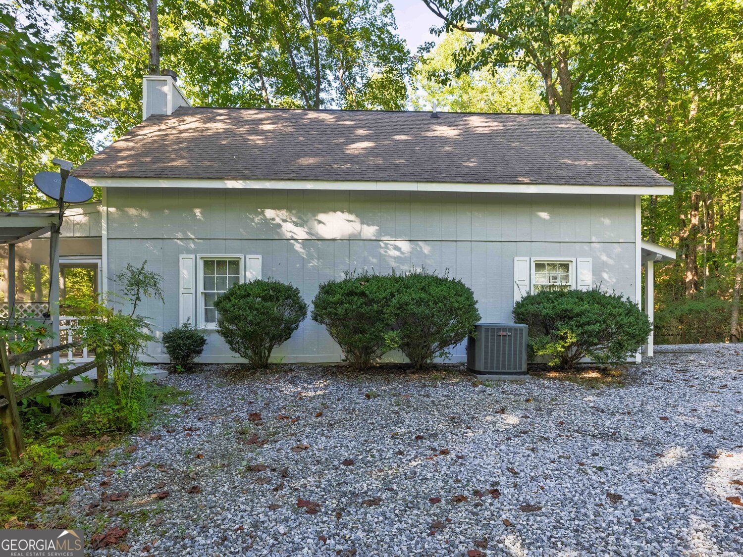 202 Crystal Hills Property Photo 3
