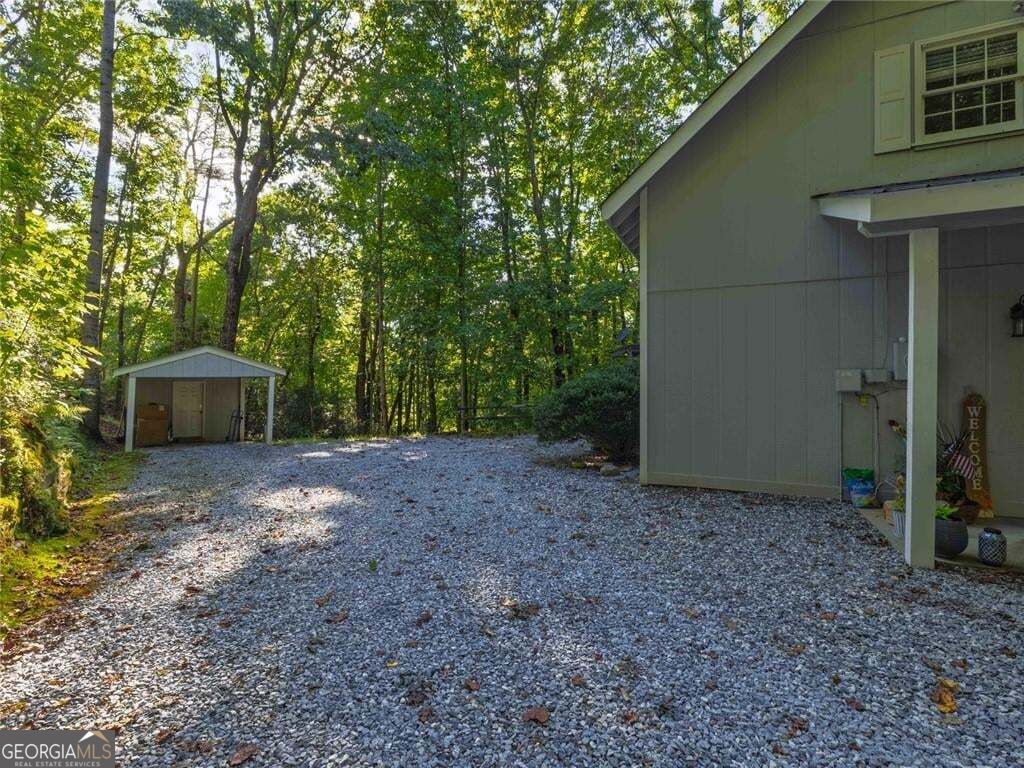 202 Crystal Hills Property Photo 10
