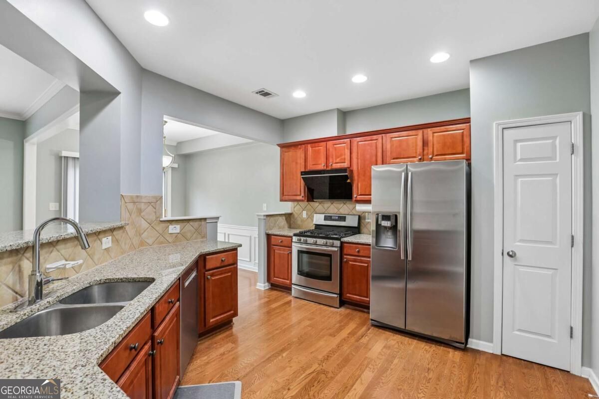 1370 Winshire Cove Property Photo 8