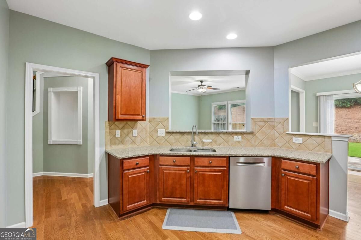 1370 Winshire Cove Property Photo 9