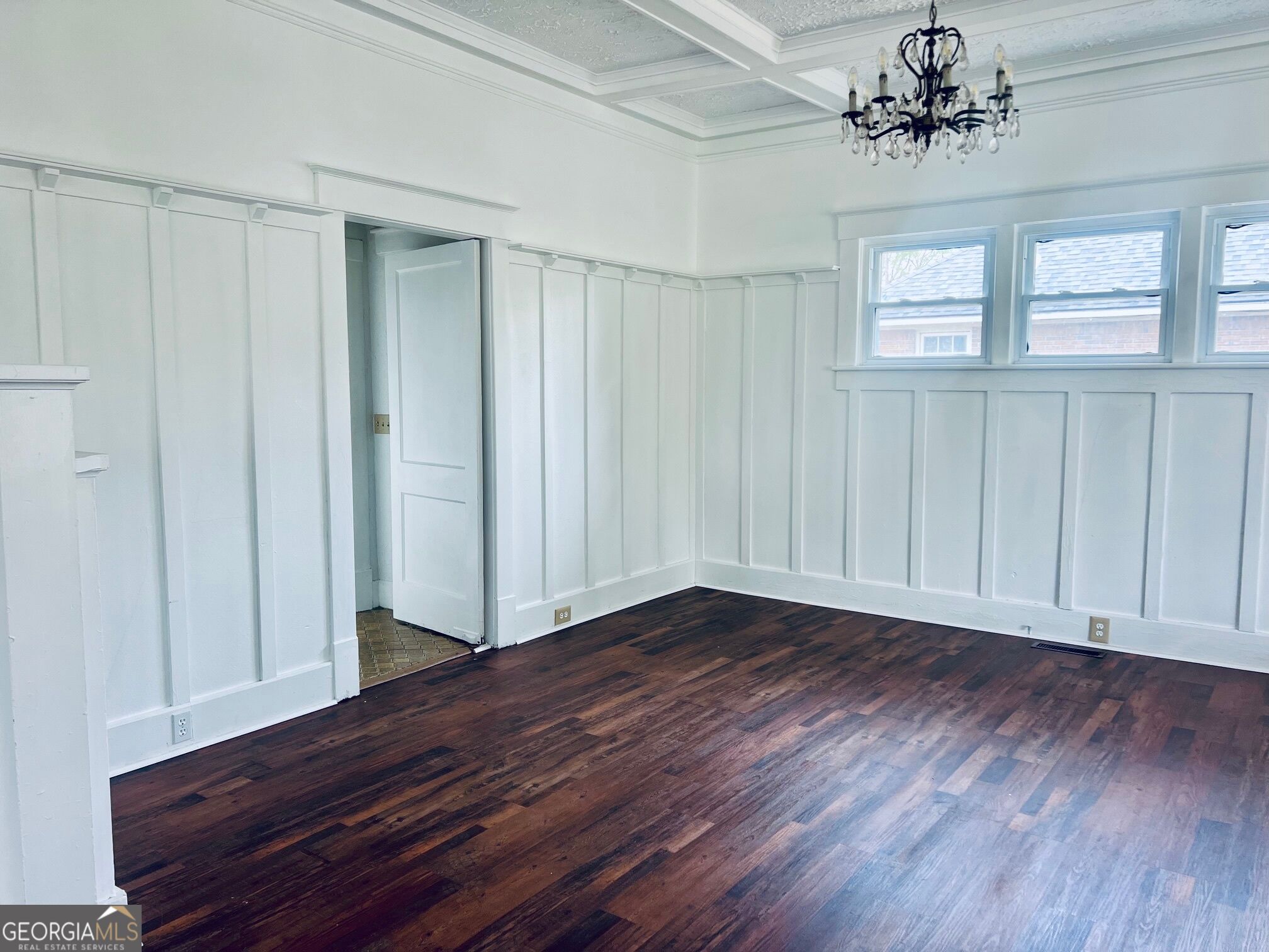 40 S College Street Property Photo 6