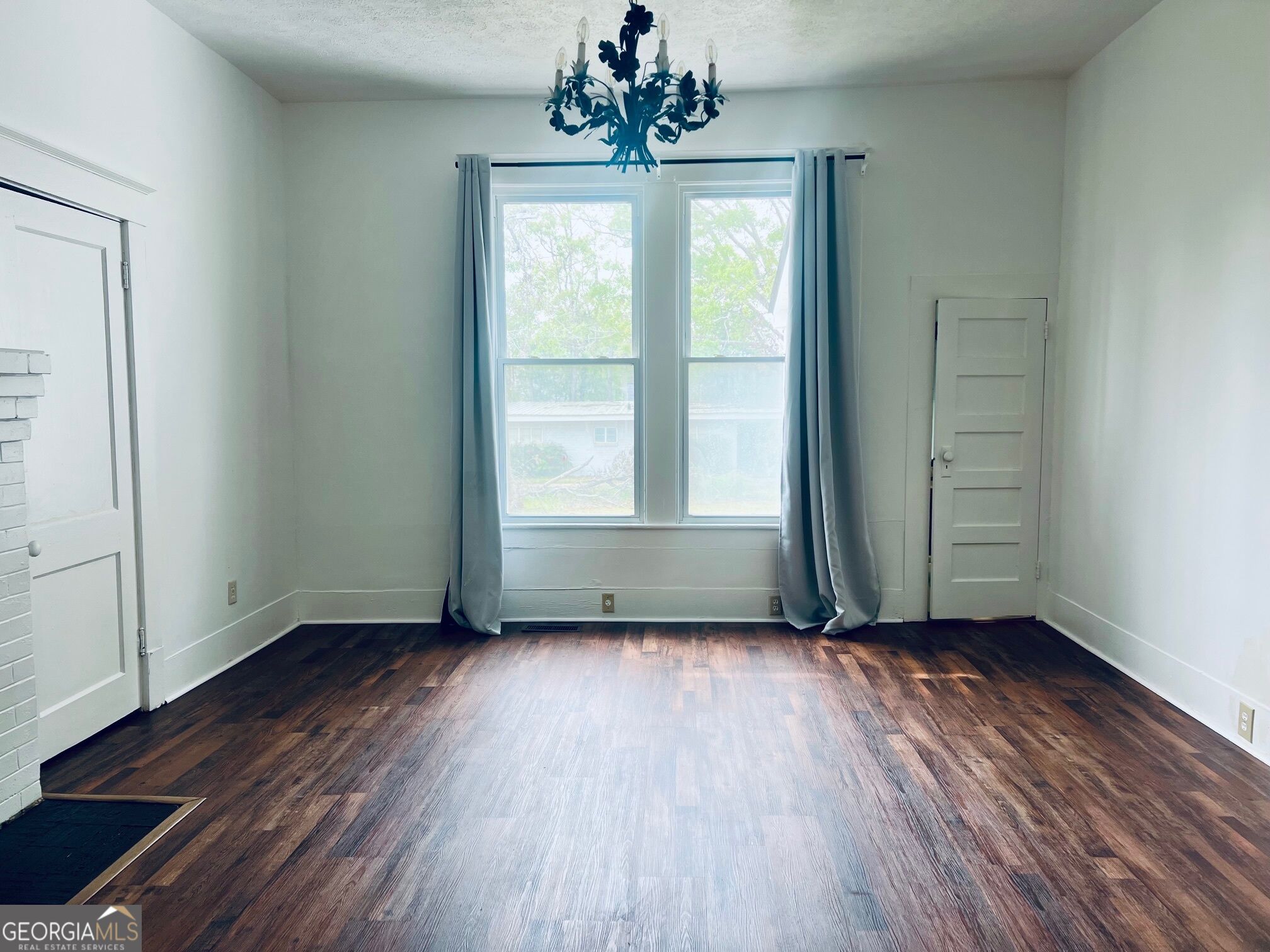 40 S College Street Property Photo 24