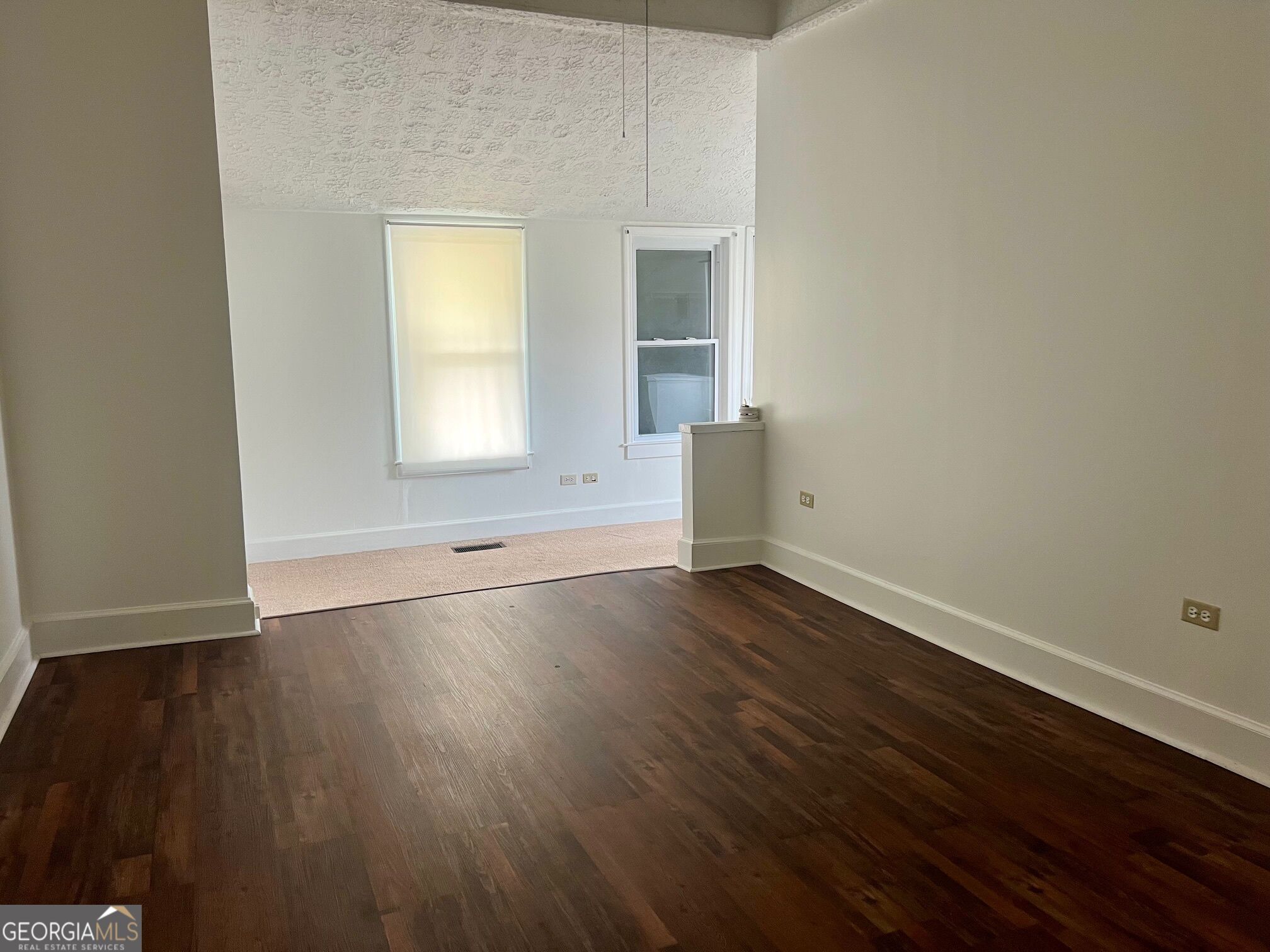 40 S College Street Property Photo 26
