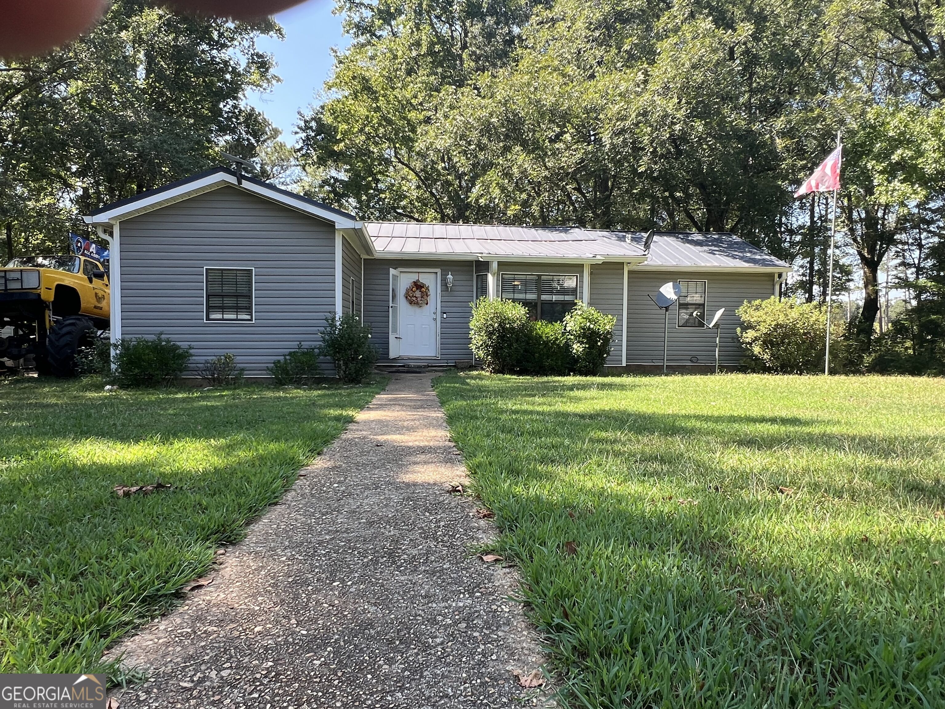 12534 Highway 431 Property Photo 1