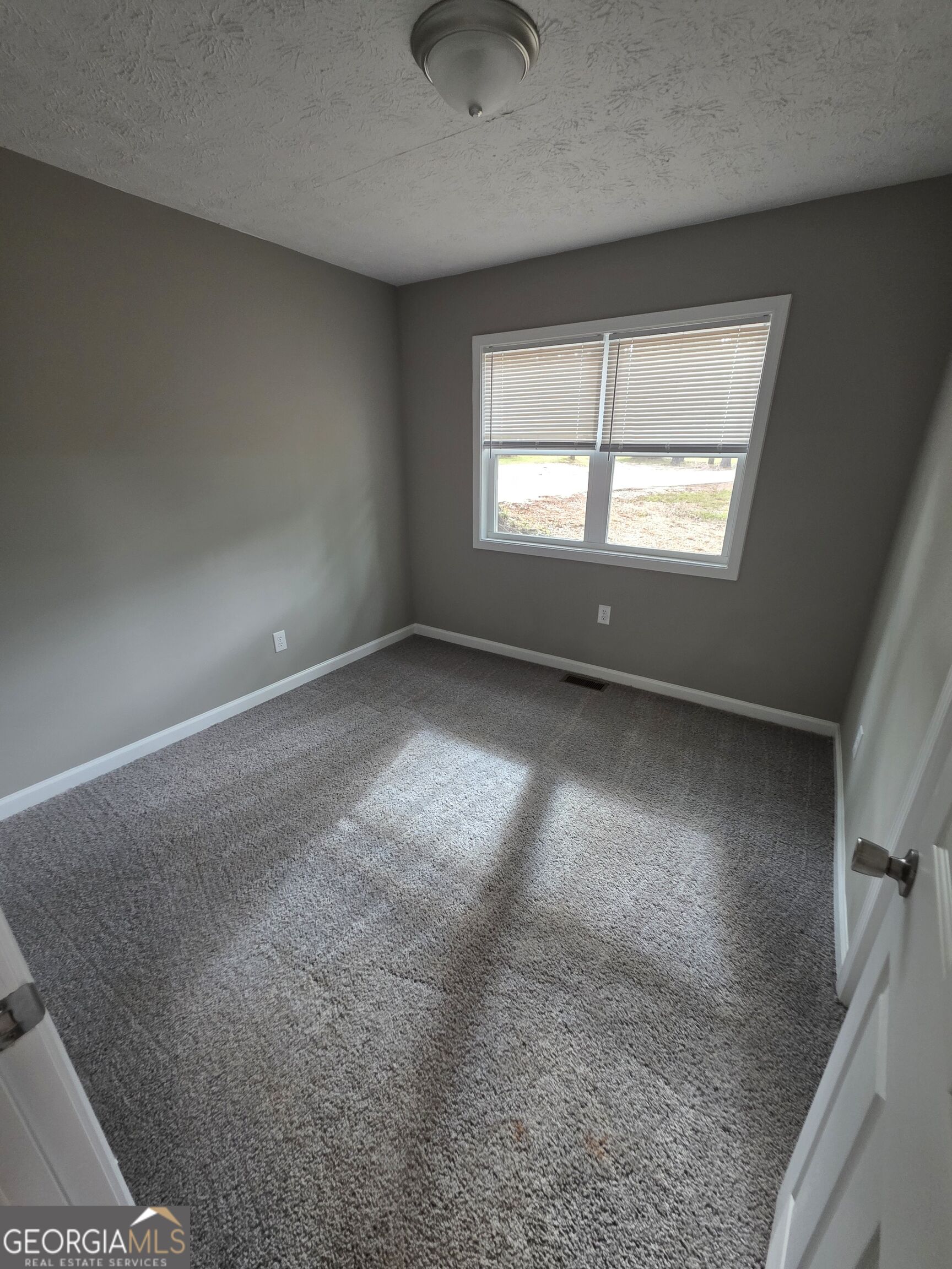 5025 Smokey Road Property Photo 13