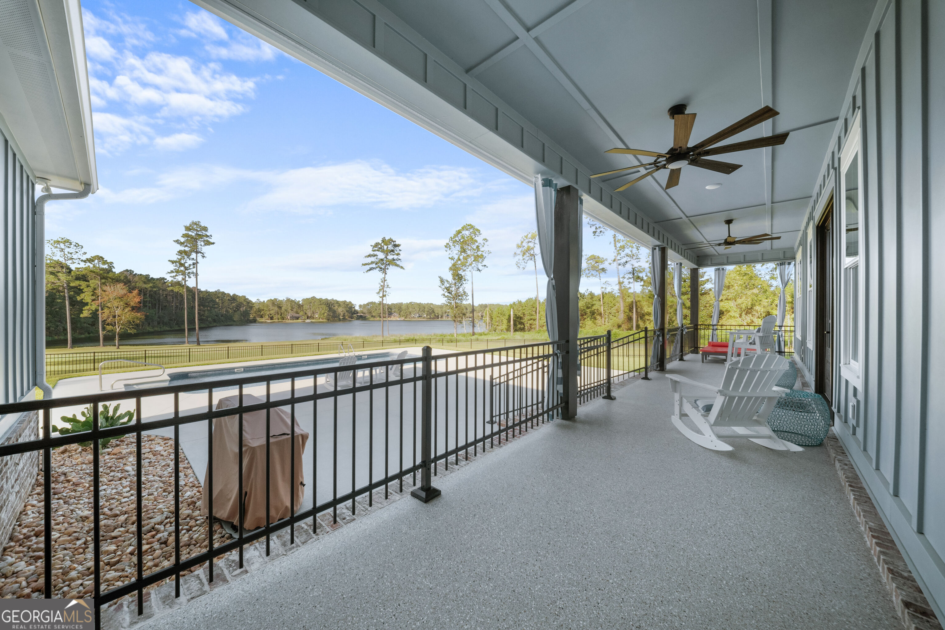 122 E Lake Drive Property Photo 13