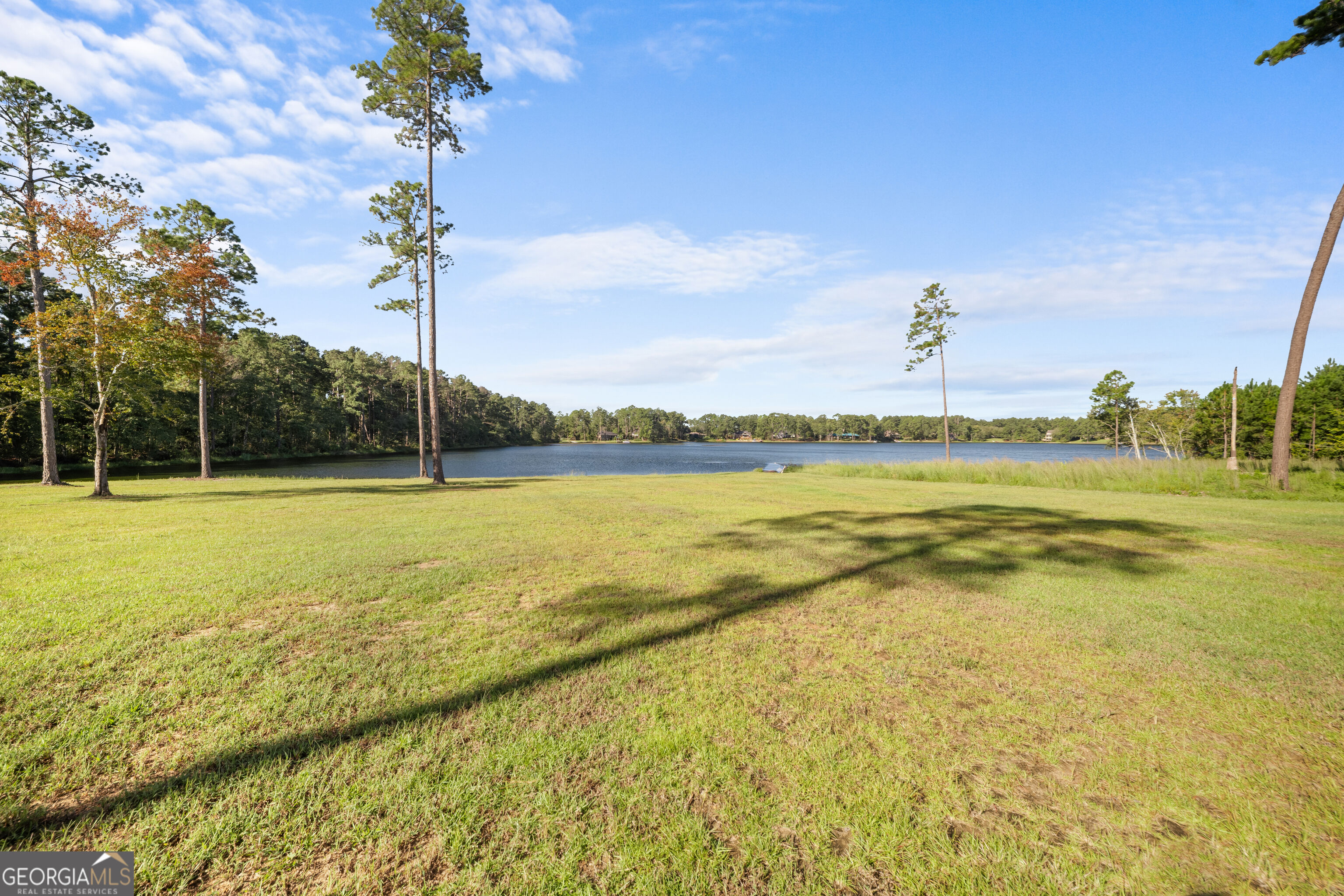122 E Lake Drive Property Photo 15
