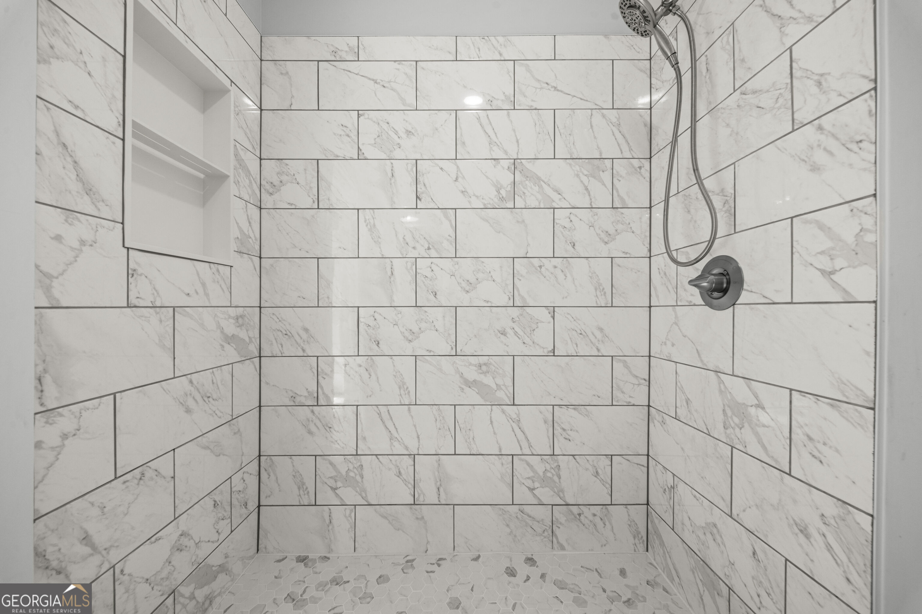 122 E Lake Drive Property Photo 33