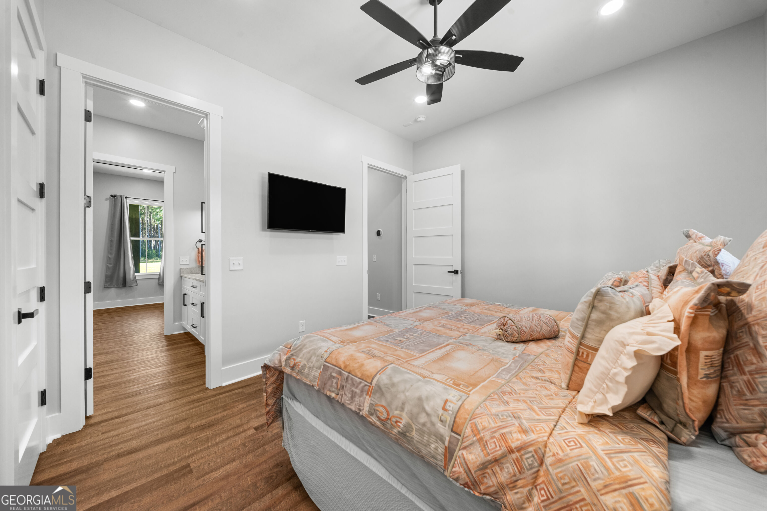 122 E Lake Drive Property Photo 38