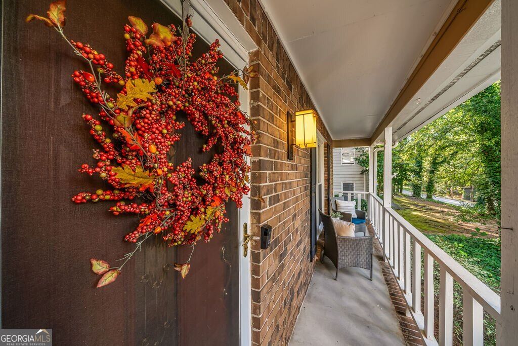 573 Benson Hurst Drive Sw Property Photo 2