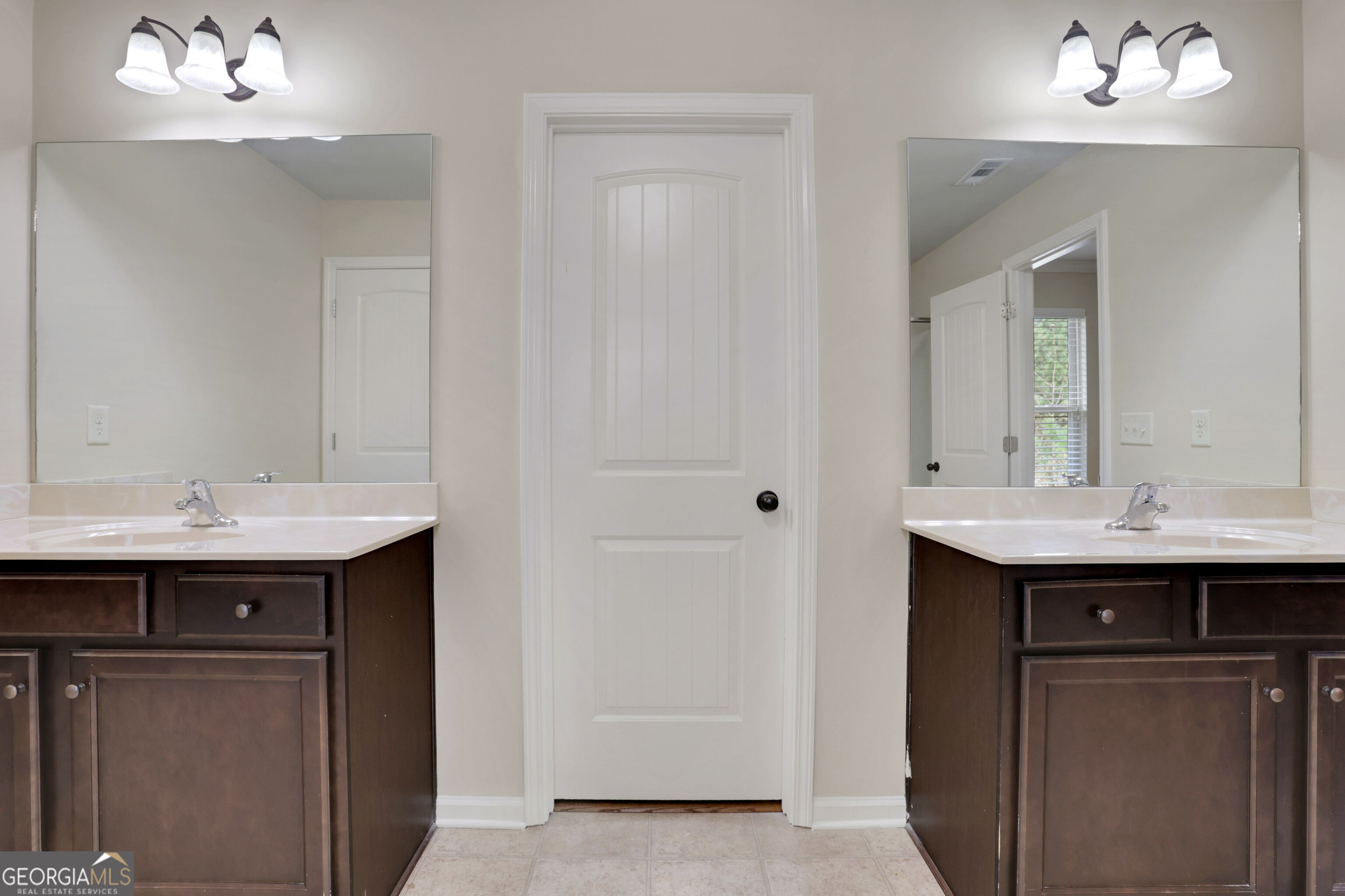 2521 Morgan Chase Drive Property Photo 25