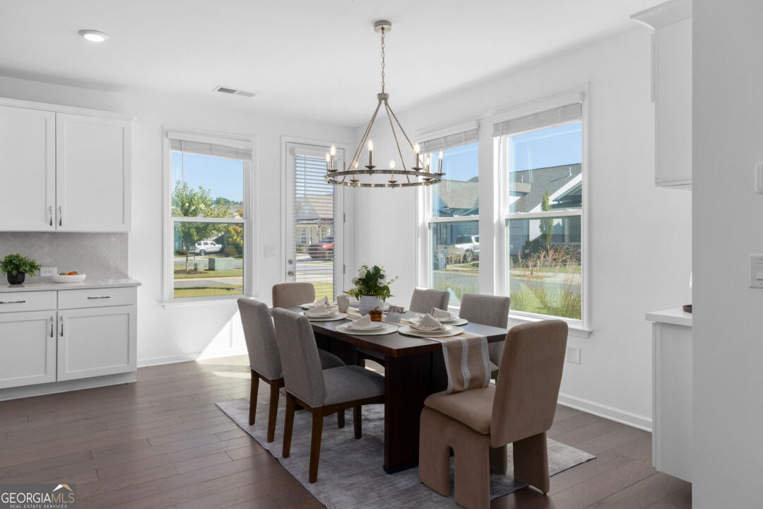 4501 Encore Boulevard Property Photo 4