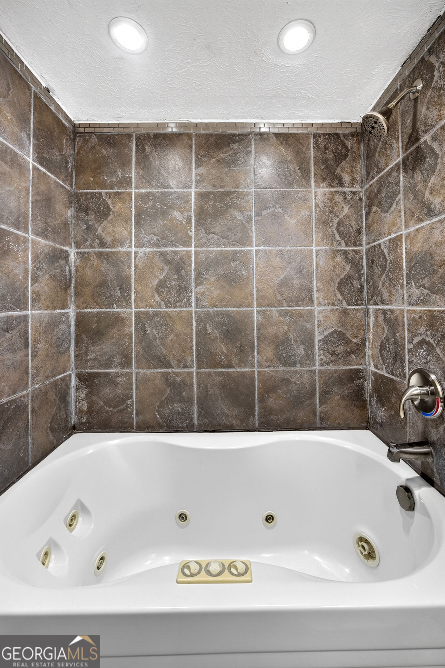 6350 Olde Towne Drive Property Photo 12