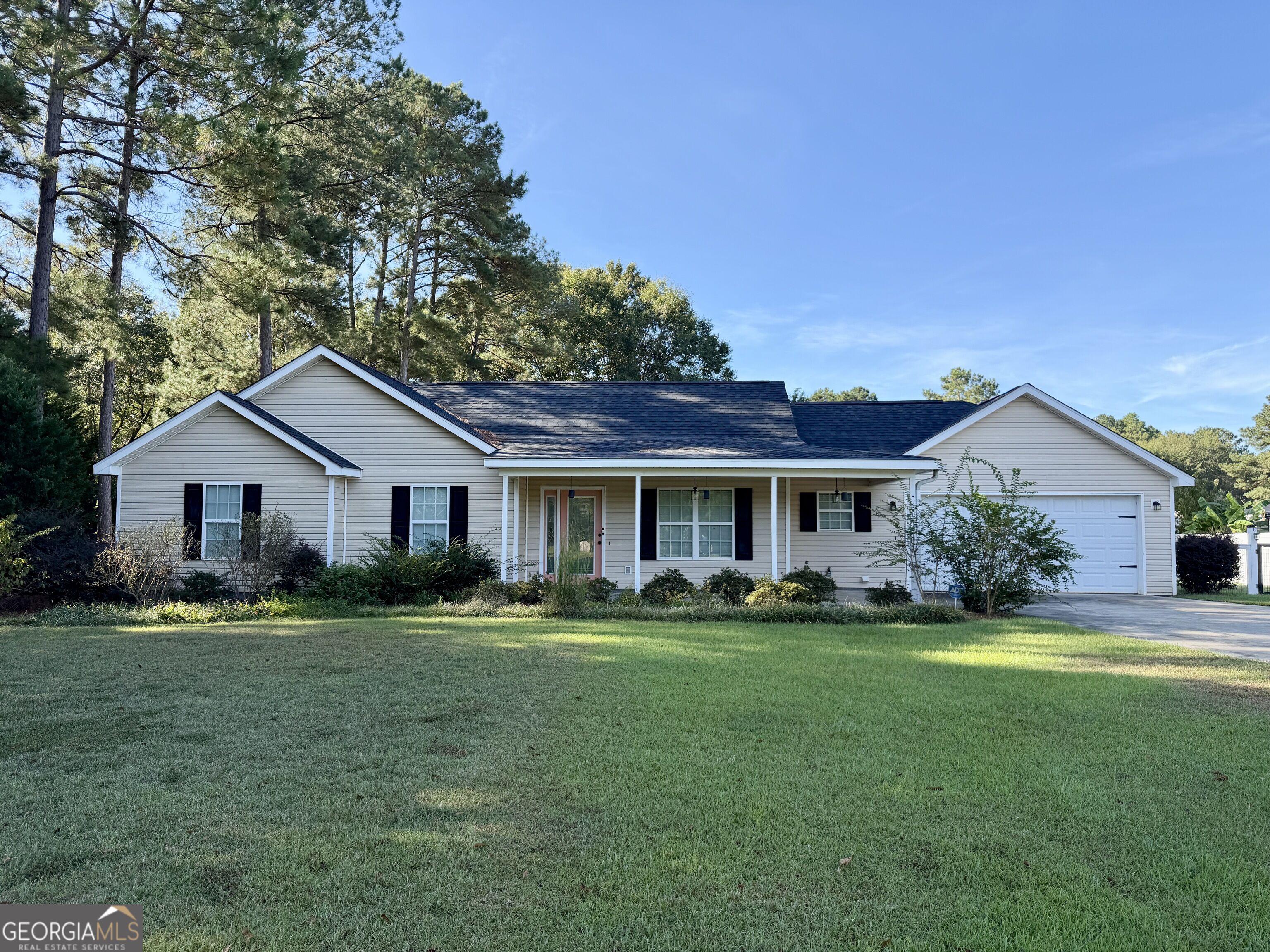 461 Columbus Highway Property Photo 1