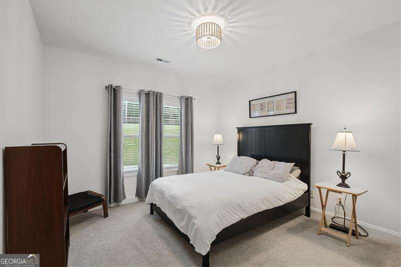 32 Meadow View Glen Property Photo 29