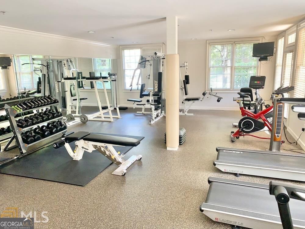 1735 Peachtree Street # 212 Property Photo 10