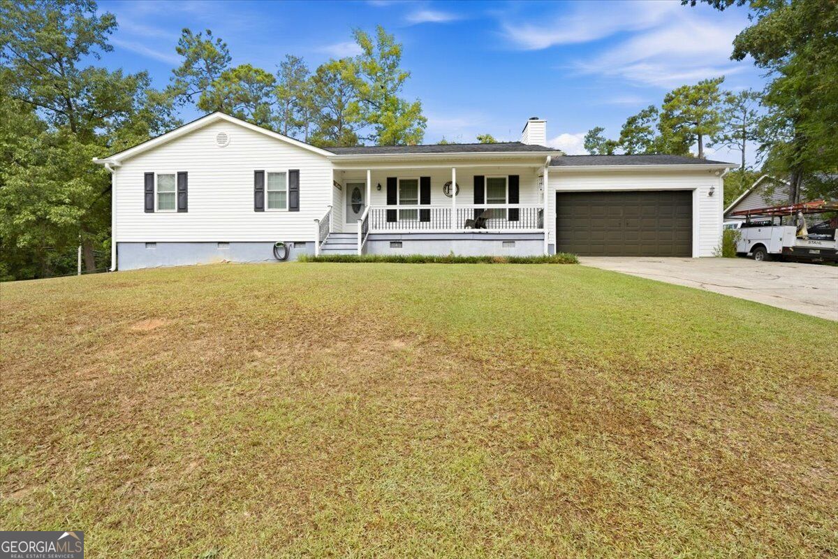 936 Unadilla Trail Property Photo 1