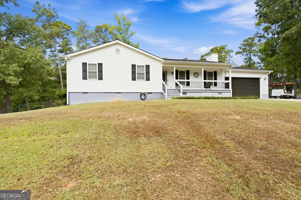936 Unadilla Trail Property Photo 4