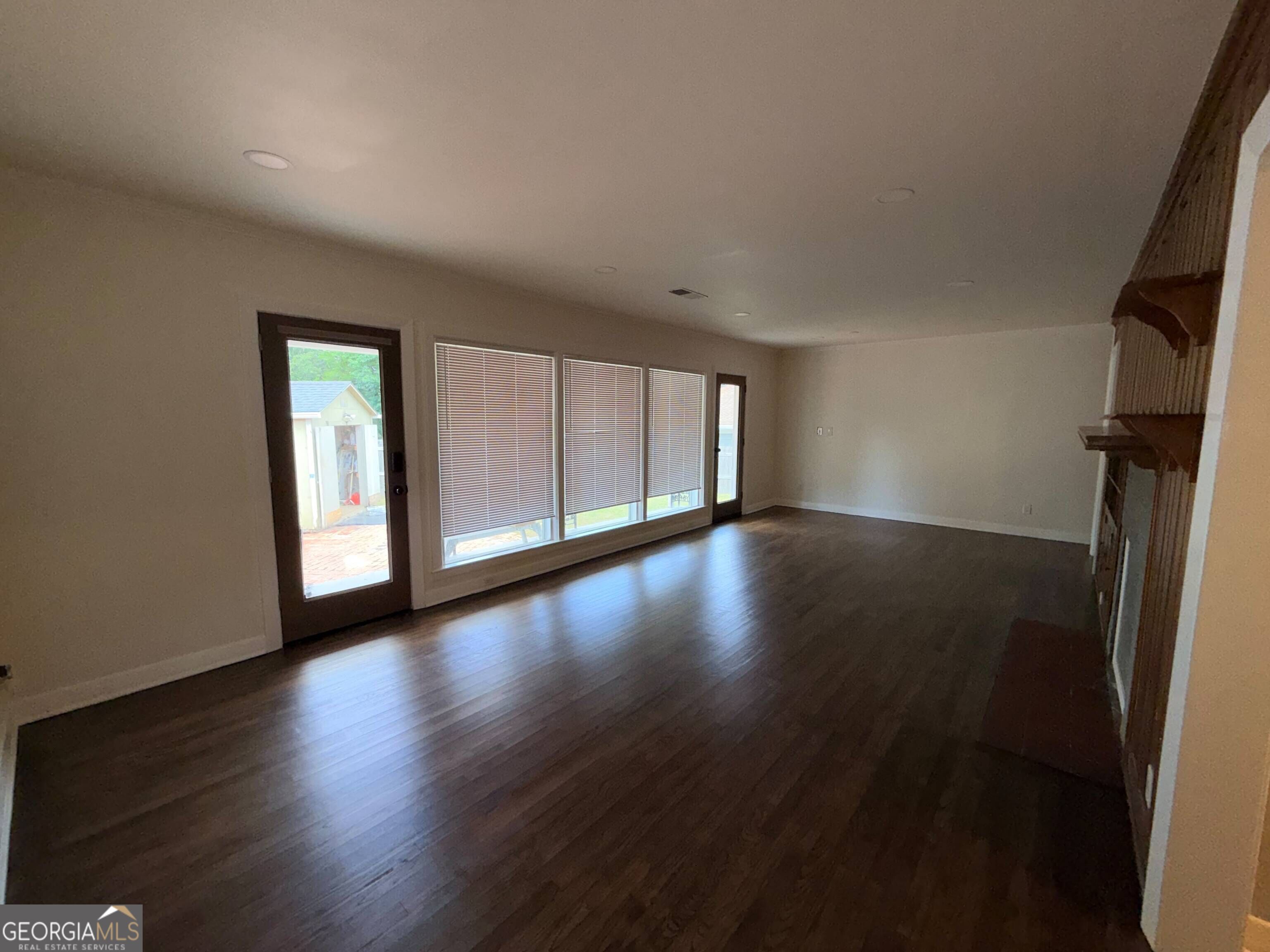 4 Northwood Drive Ne Property Photo 5