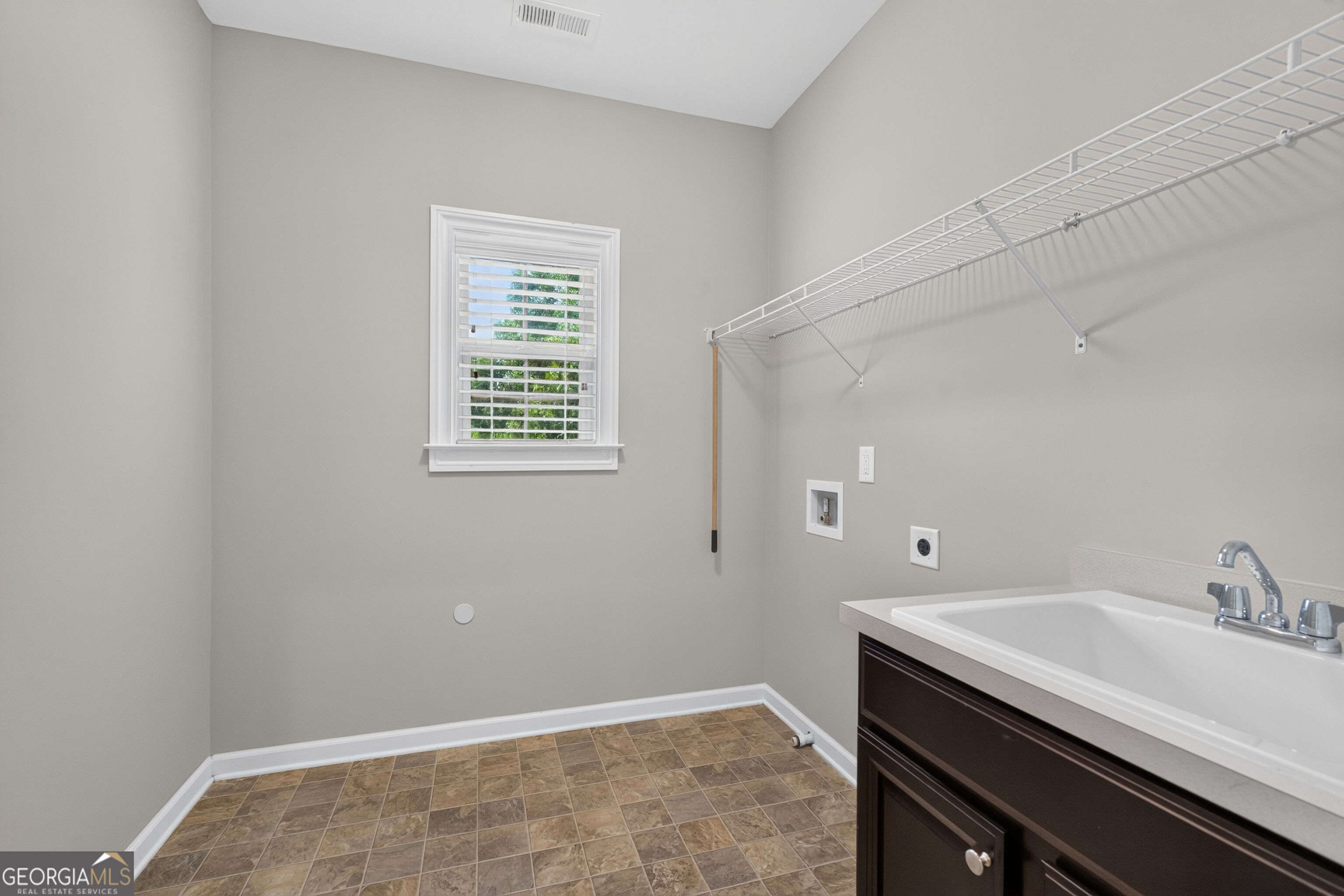 2720 Cogburn Lane Property Photo 49