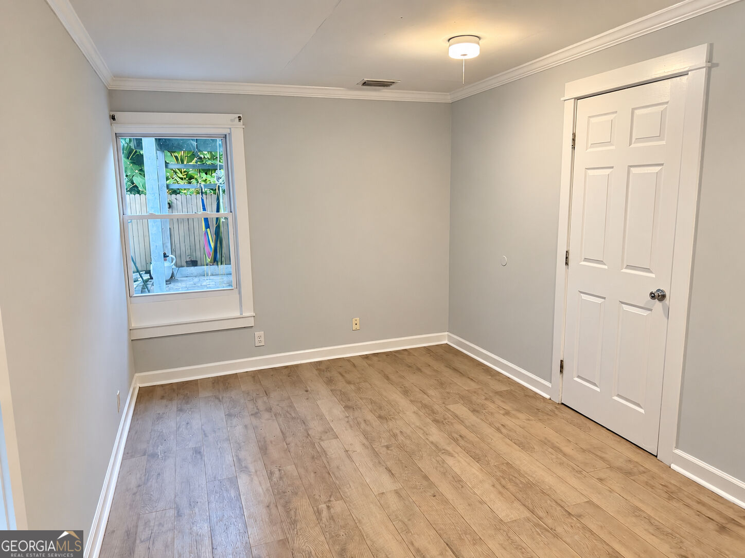 2141 Blain Street Property Photo 12