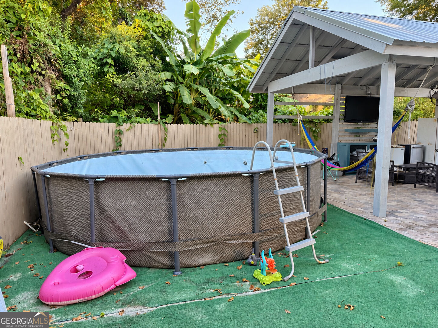 2141 Blain Street Property Photo 20