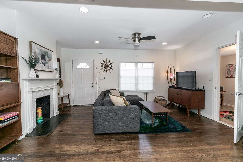 518 Erin Avenue Sw Property Photo 6