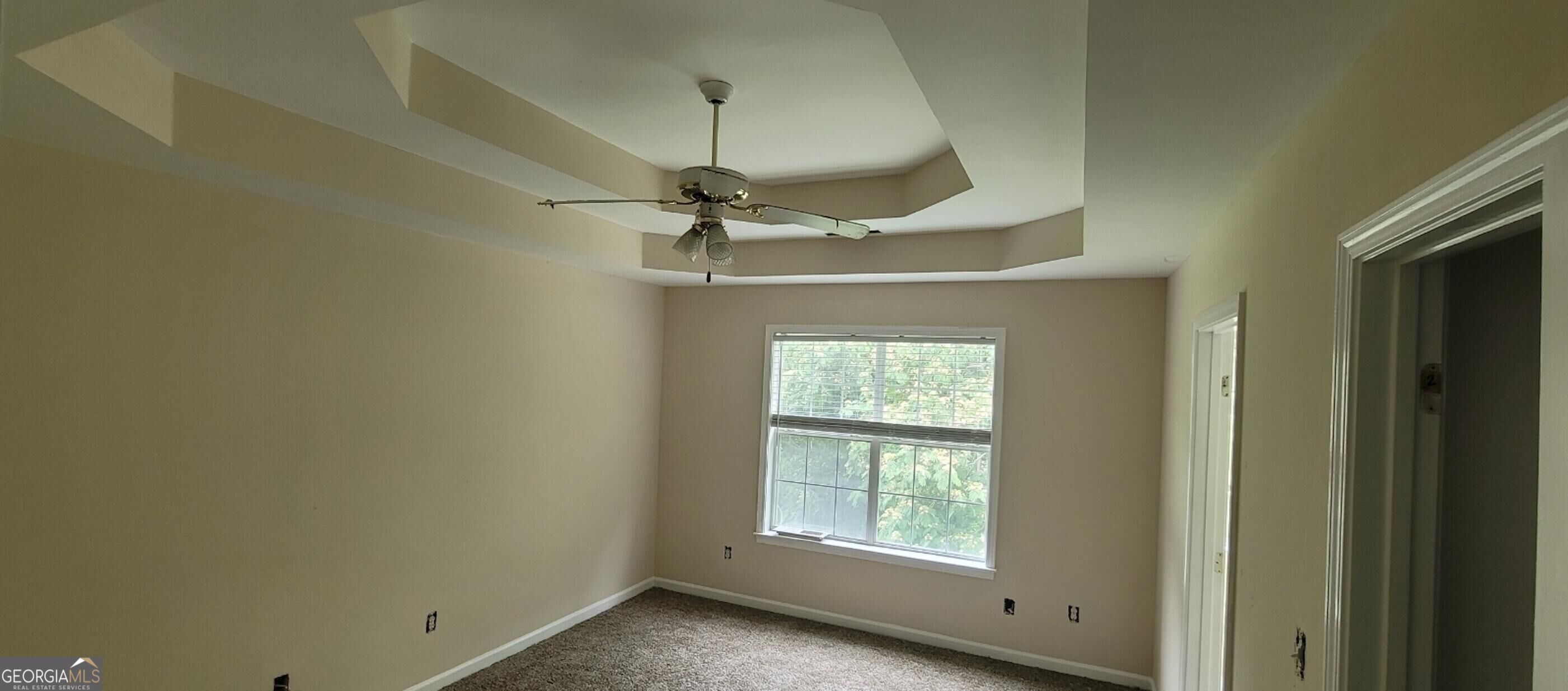 10944 Knotty Pine Place Property Photo 6