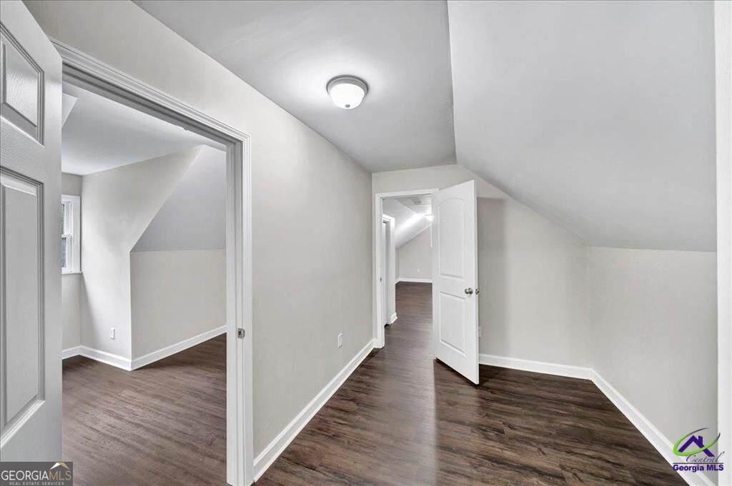 1829 Greentree Parkway Property Photo 18