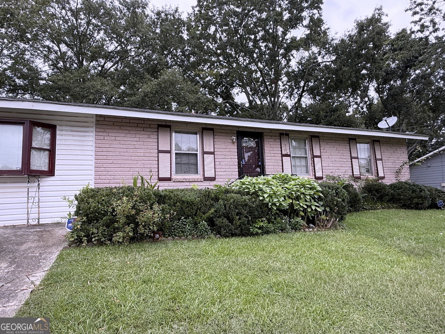 6779 Valley Hill Court Property Photo 1