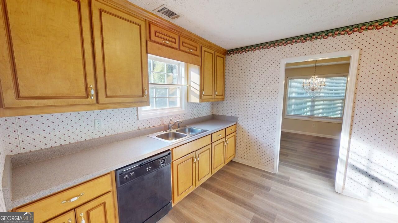 406 Arrowhatchee Drive Property Photo 12