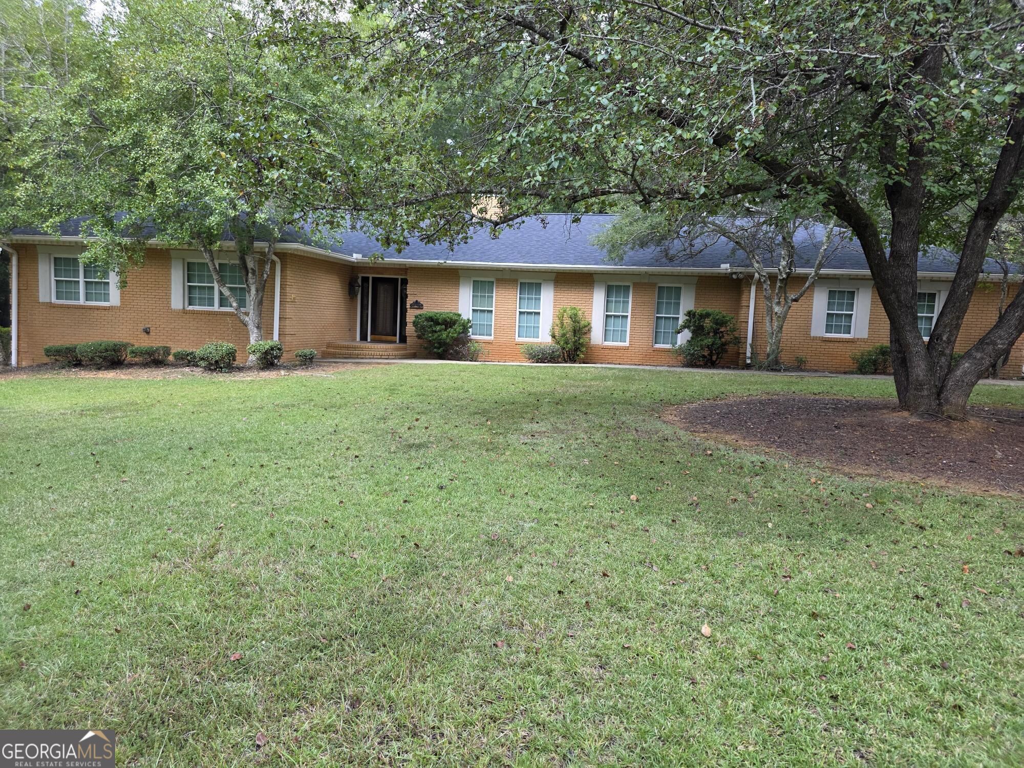 350 Castlegate Road Property Photo 1